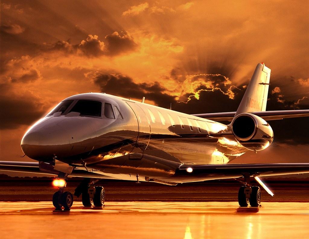 Luxury at 30,000 Feet: Unveiling the Ultimate Private Jet Travel Experience